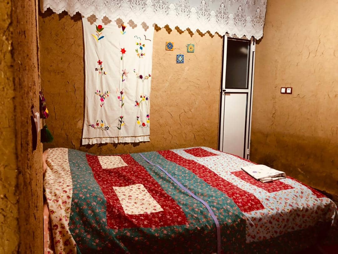 اجاره اقامتگاه بومگردی در مادرسلیمان پاسارگاد - تیرگان