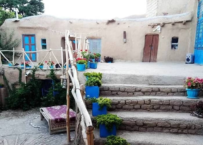 اجاره اتاق سنتی در روستا جنگل ابر شاهرود