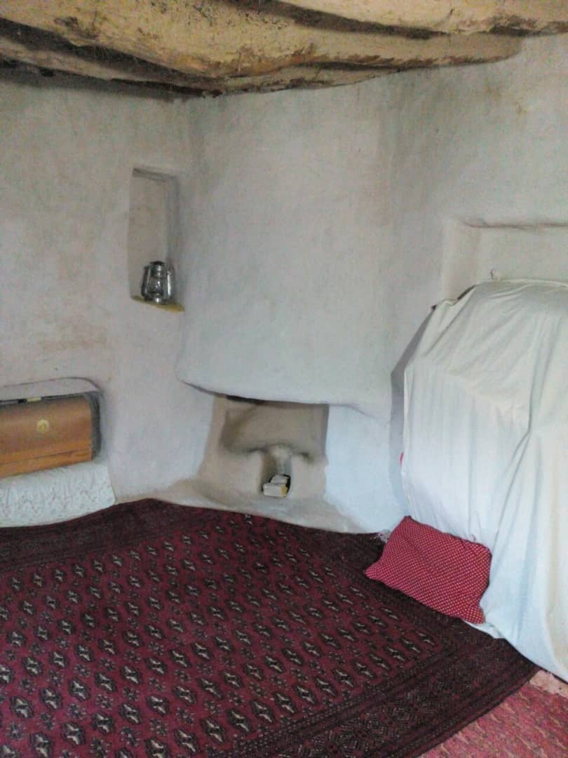 اجاره اقامتگاه بومگردی و خانه سنتی در سمنان گلی ابر-اتاق ششم
