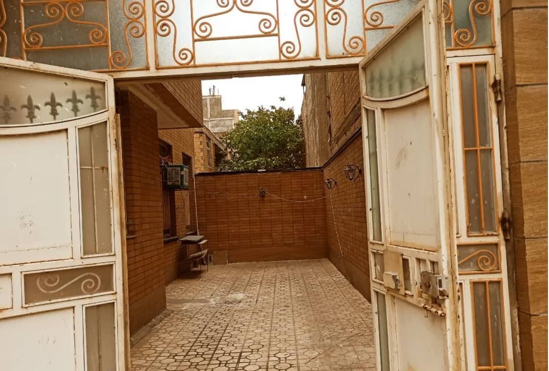 اجاره آپارتمان مبله طبقه اول در ملت شهرکرد - واحد2