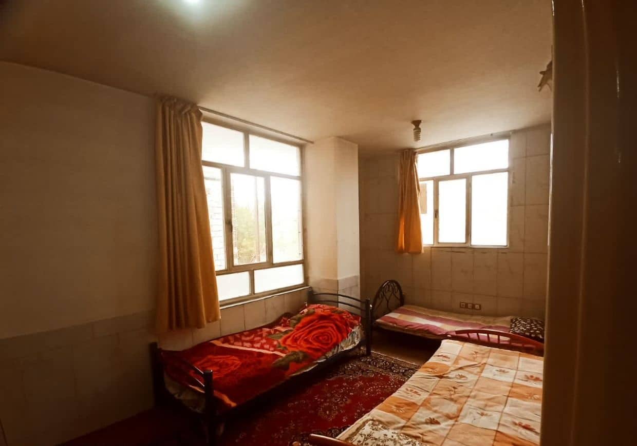 اجاره آپارتمان مبله طبقه اول در ملت شهرکرد - واحد1