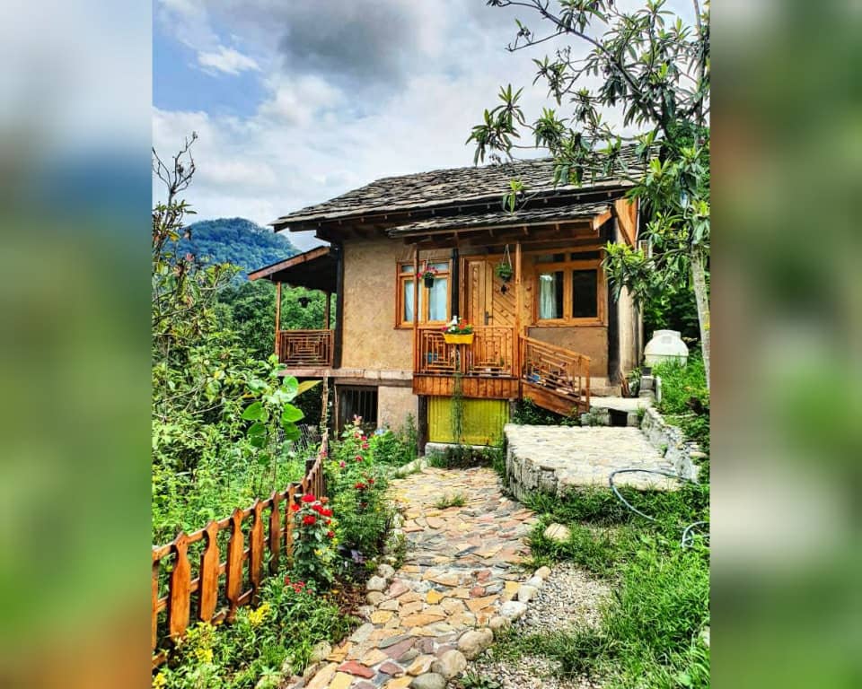 اجاره کلبه چوبی جنگلی دوبلکس در رمک رامسر