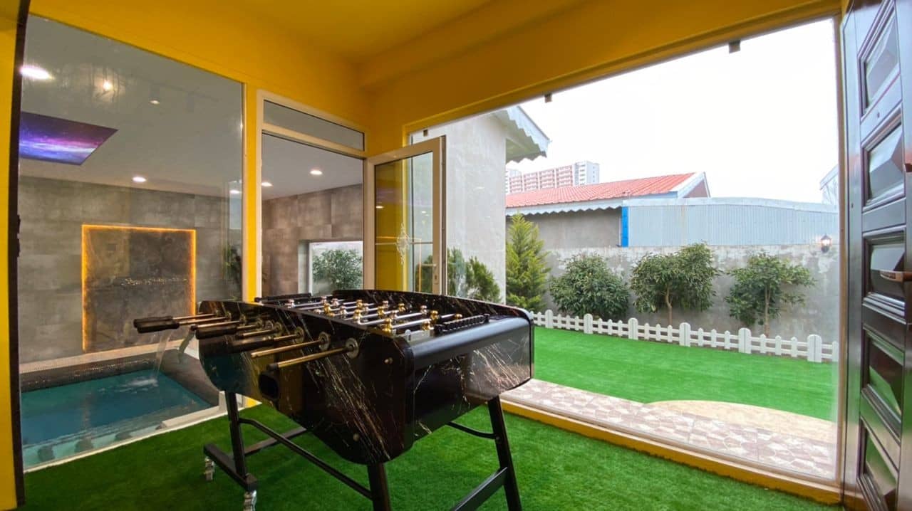 اجاره ویلا دوخوابه با استخر سرپوشیده در منطقه آزاد بندرانزلی- 180 متری