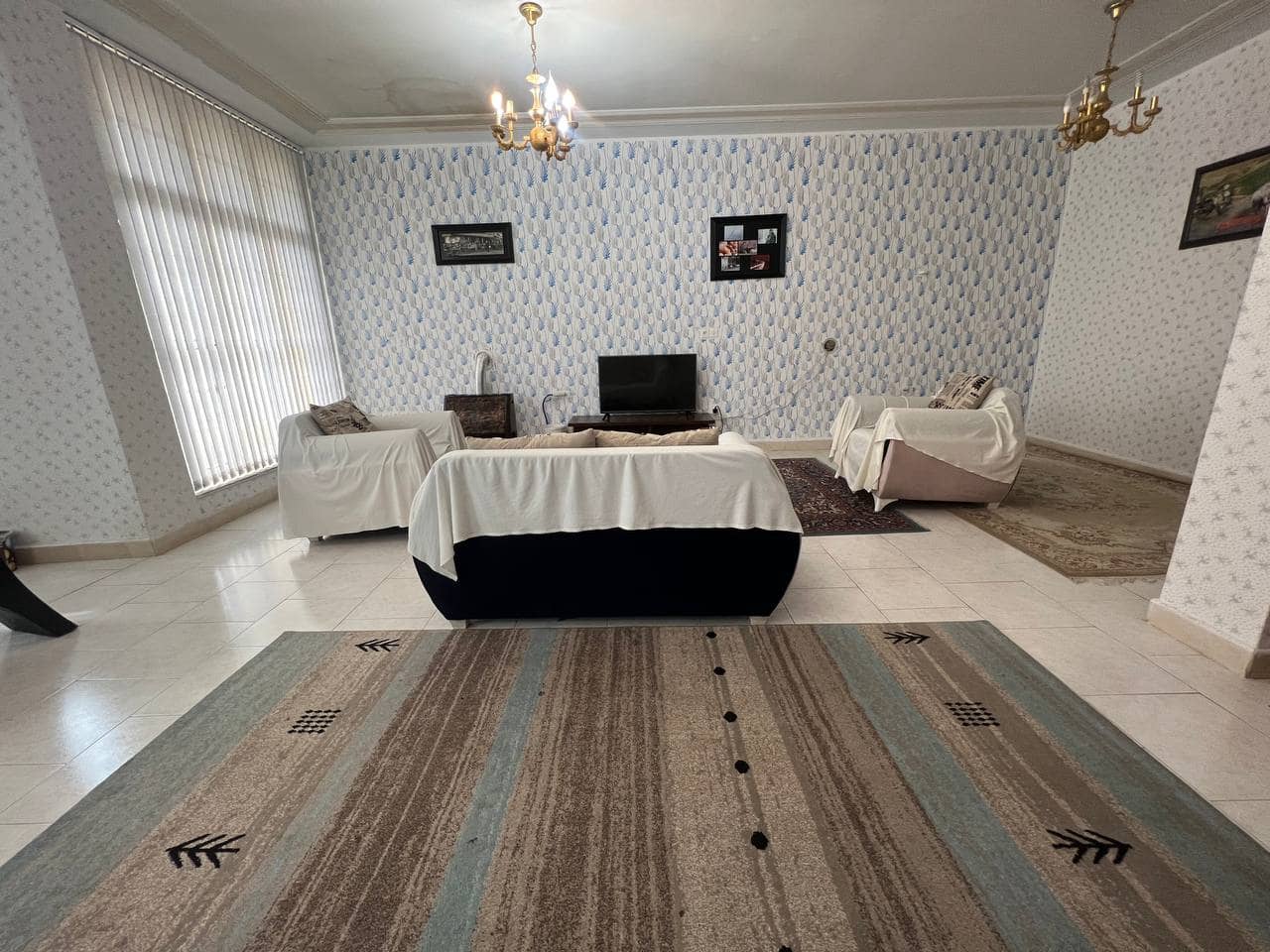 اجاره منزل ویلایی دو خواب در میدان معلم طبقه دوم