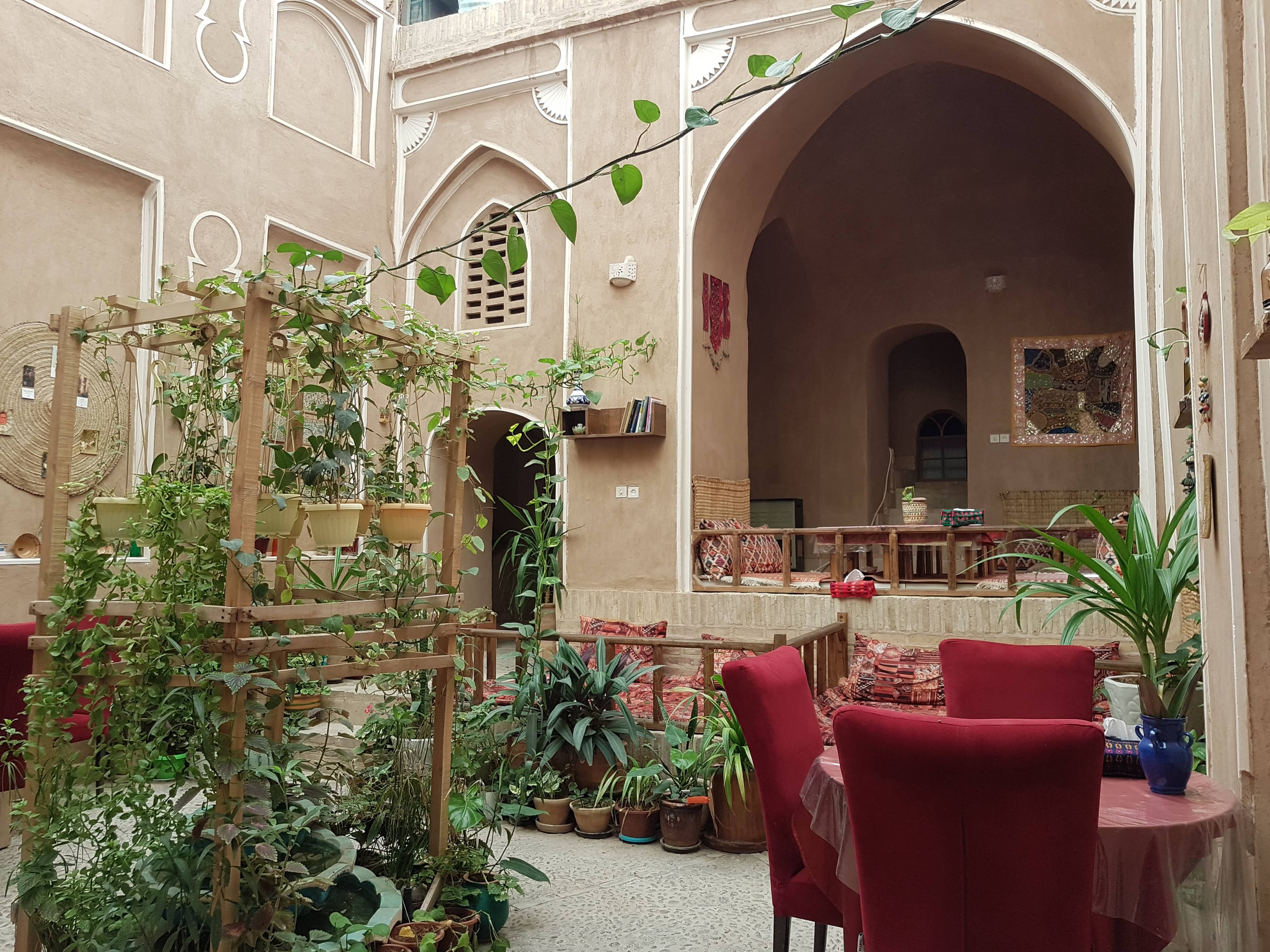 اجاره اتاق بومگردی در بسیج یزد - اتاق 2 تخته