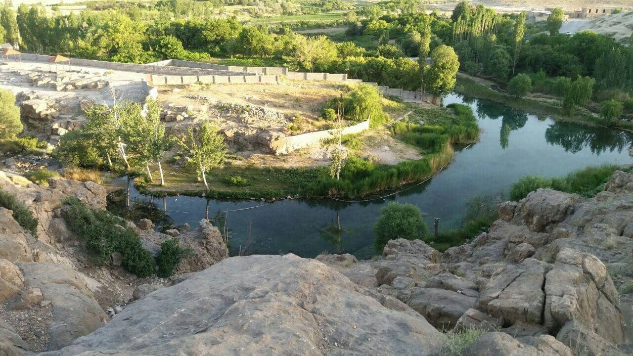 اجاره اتاق سنتی در قصر یعقوب خرم بید - اتاق 1