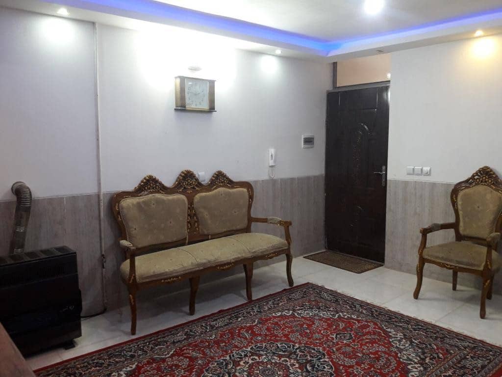 اجاره منزل مبله در لاله شمالی اصفهان-یک خوابه همکف