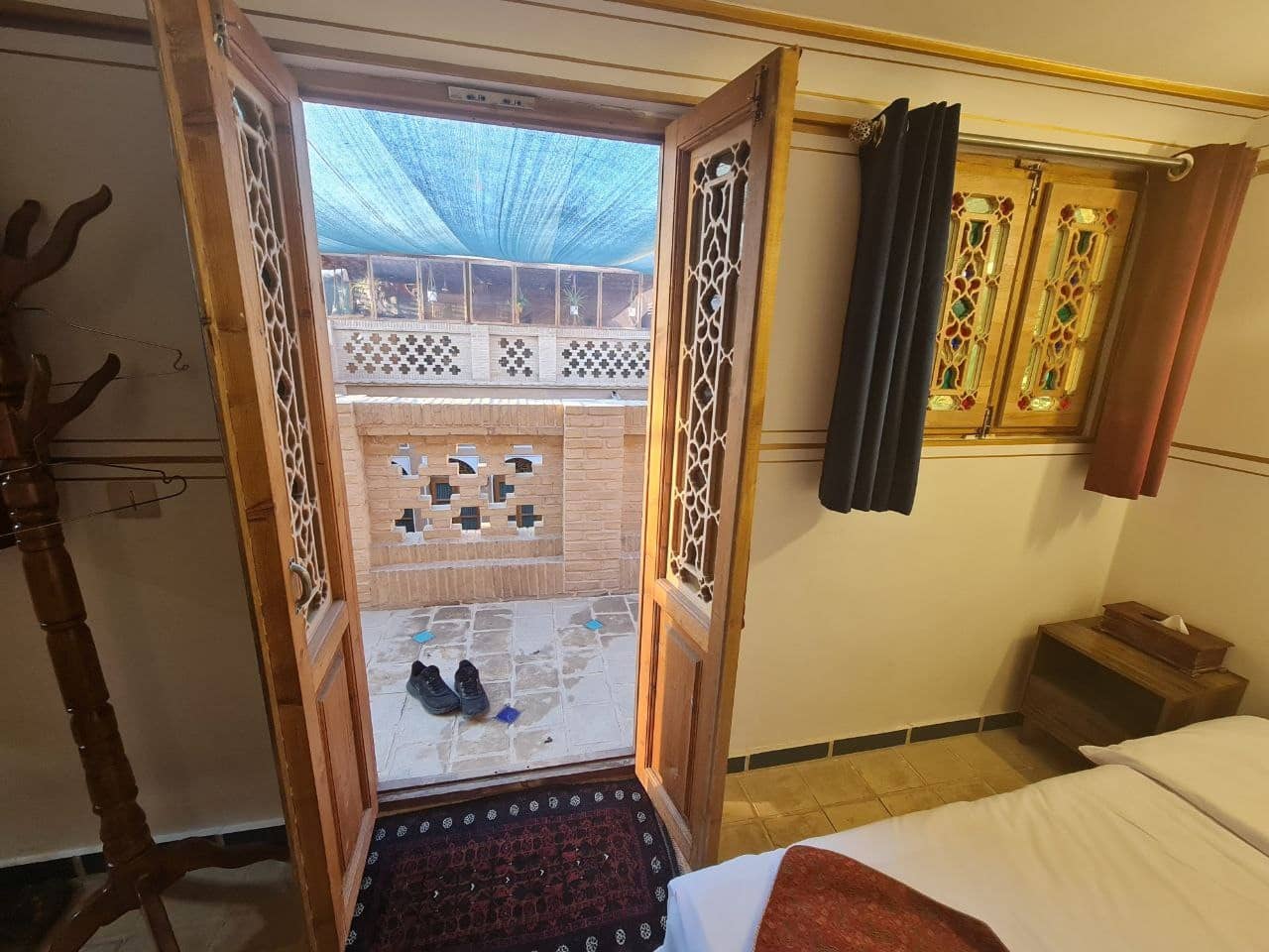 اجاره اتاق سنتی در نقش جهان اصفهان - استاد تاج