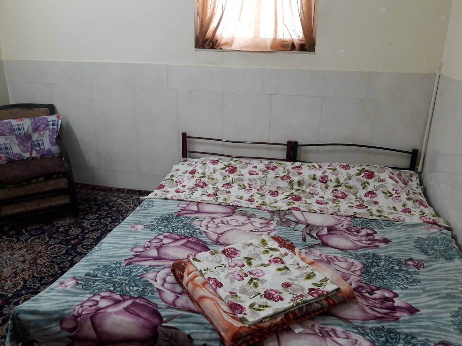 اجاره منزل مبله در لاله شمالی اصفهان-تک خواب همکف