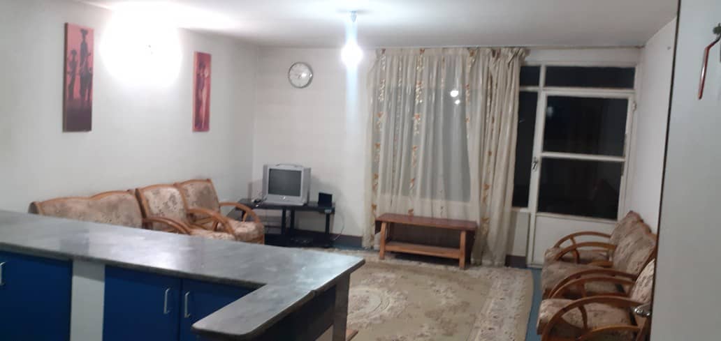 اجاره آپارتمان تک خواب در باغ فدک اصفهان-طبقه دوم