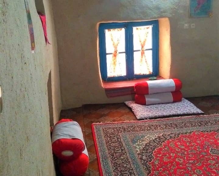 اجاره اتاق سنتی در سرکت ساری- میان خانه