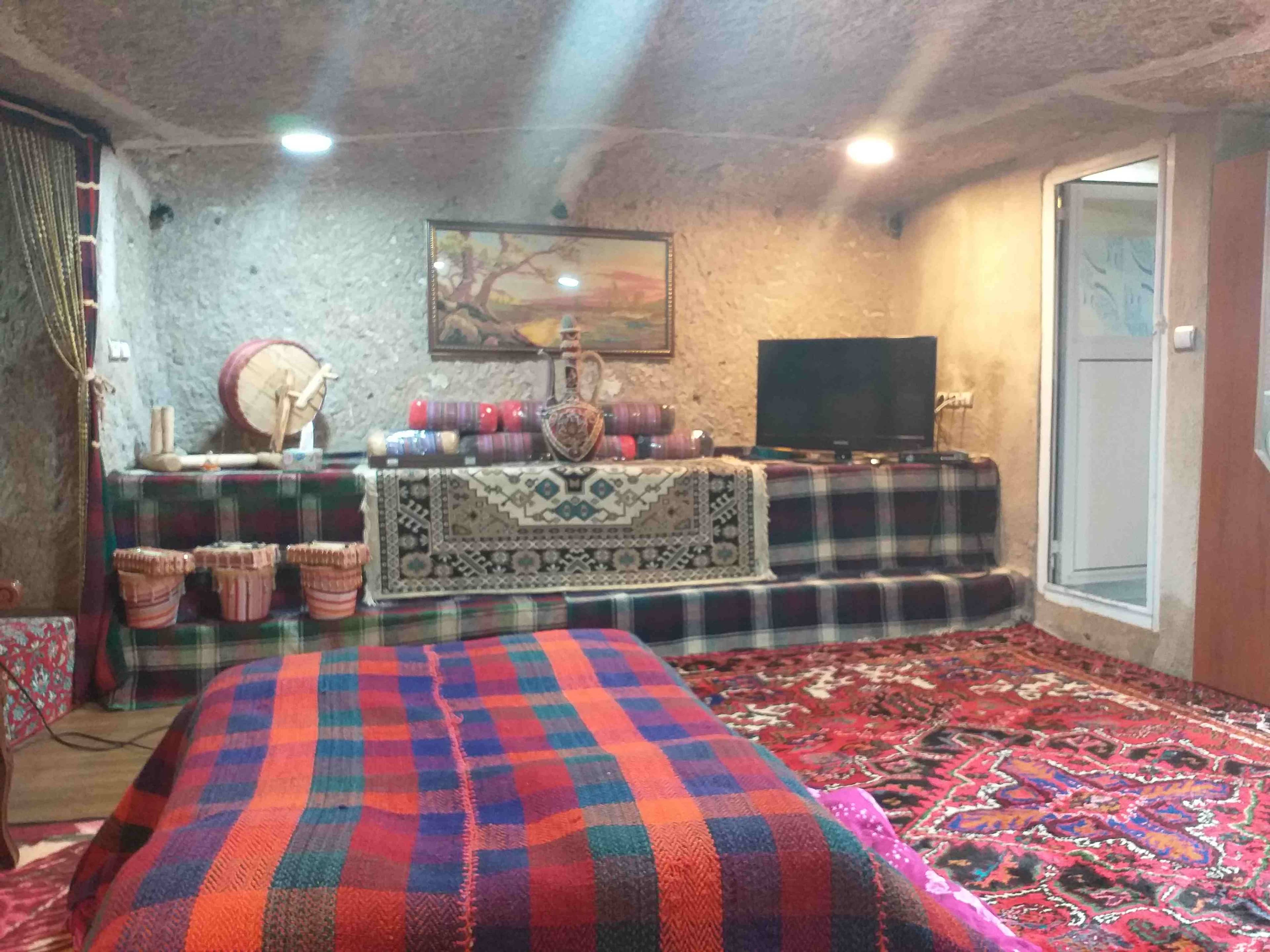 اجاره سوئیت صخره ای در کندوان - 2