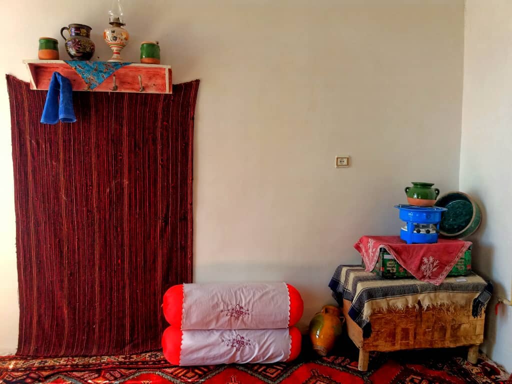 اجاره خانه روستایی در ترخین آباد همدان - اسدآباد 15 متری