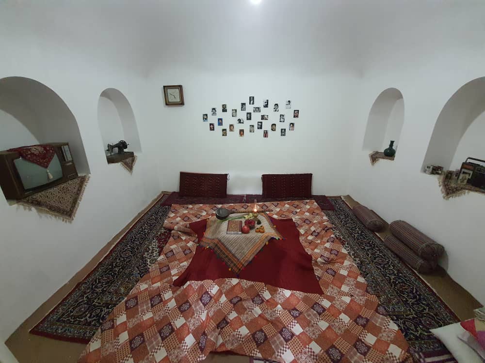 اجاره استراحتگاه سنتی در تودشک اصفهان -کرسی