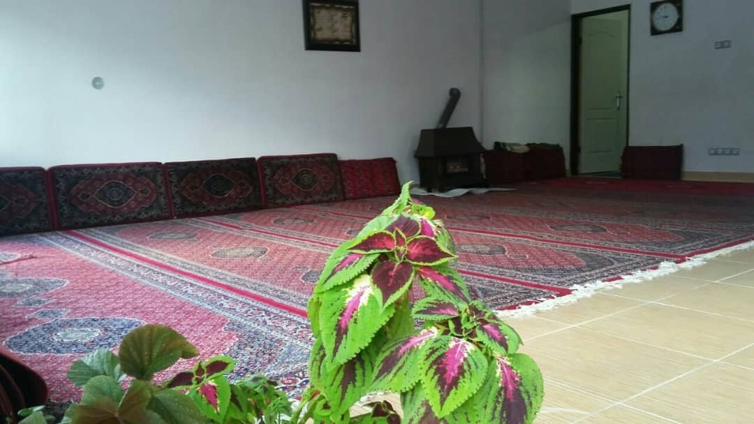 اجاره خانه روستایی اجاره ای در اورامان کردستان - مقدسی