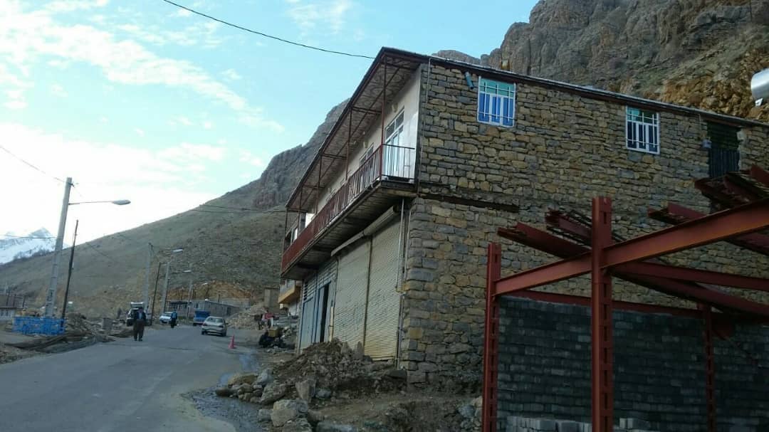 اجاره خانه روستایی اجاره ای در اورامان کردستان - مقدسی