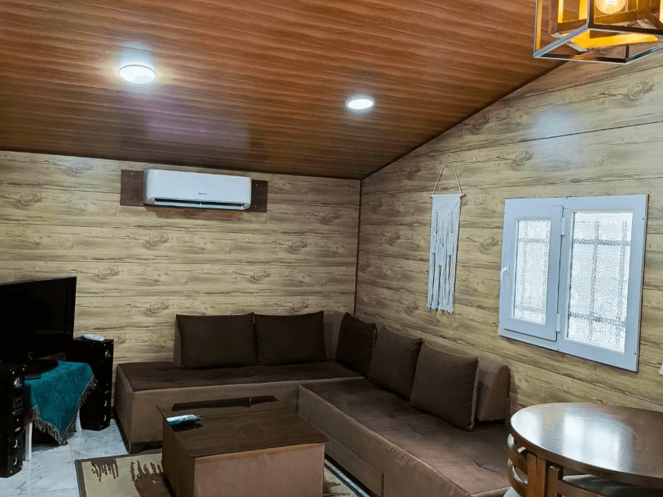 اجاره کلبه چوبی جنگلی در روستا سوخته کوه لاهیجان - سدروس نما کلبه چوبی