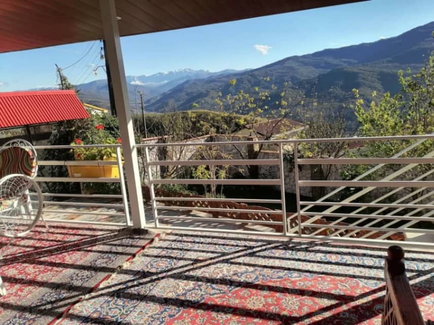 اجاره ویلا جنگلی دربست در روستای سرخ کلاتپه زیرآب