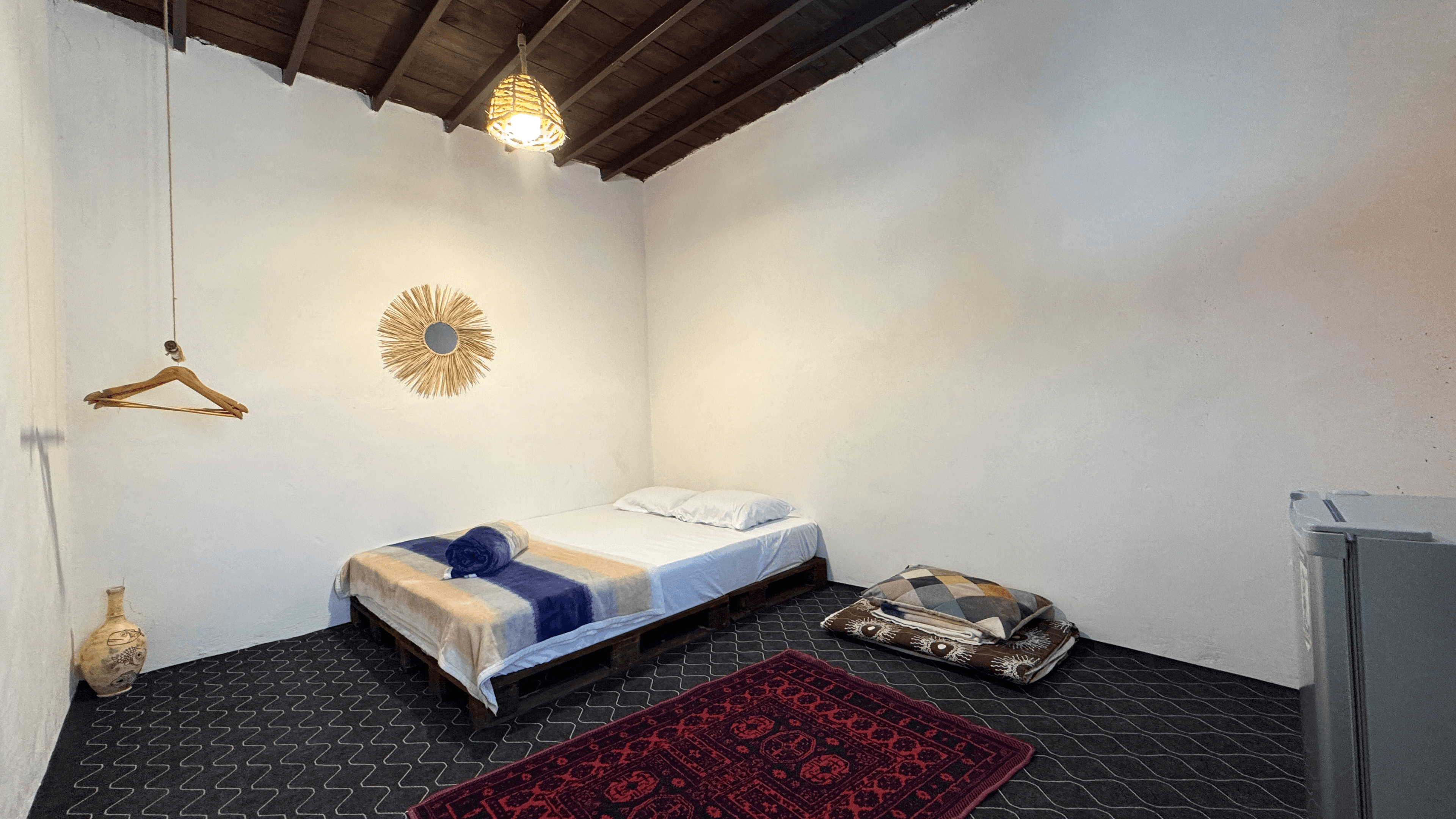 اجاره بومگردی در روستا جیجیان رمکان قشم - گارومزنگی اتاق گارومزنگی