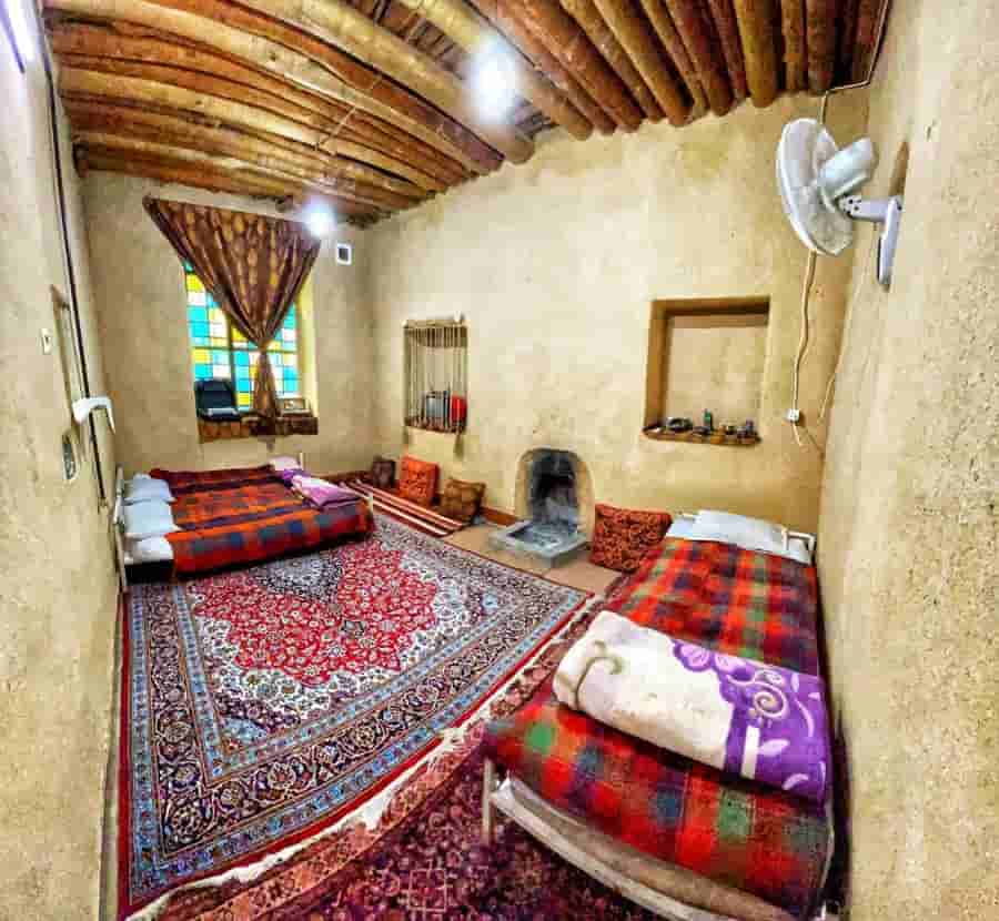 اقامتگاه بومگردی در کهکران سپیدان - 18 متری