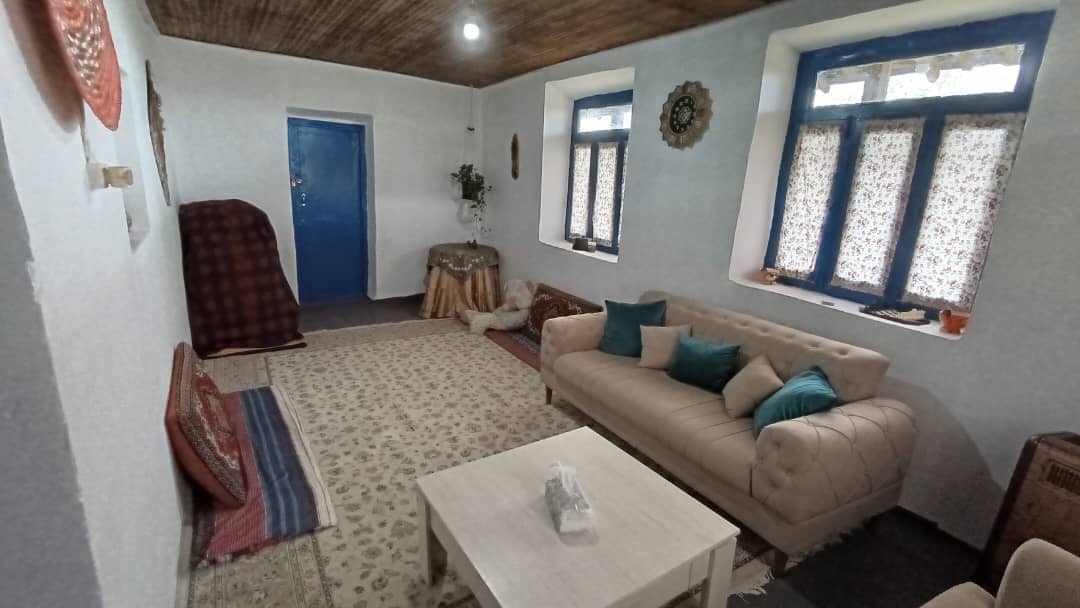 اجاره اقامتگاه سنتی در روستای آهندان لاهیجان - مهمانخانه نما