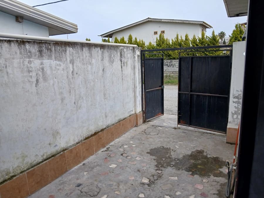 حیاط