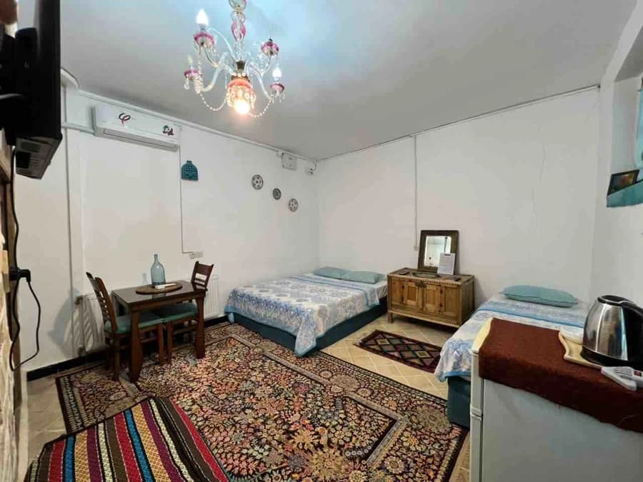 اقامتگاه بومگردی در الوند همدان - اتاق 2