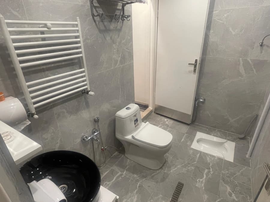 سرویس بهداشتی و حمام