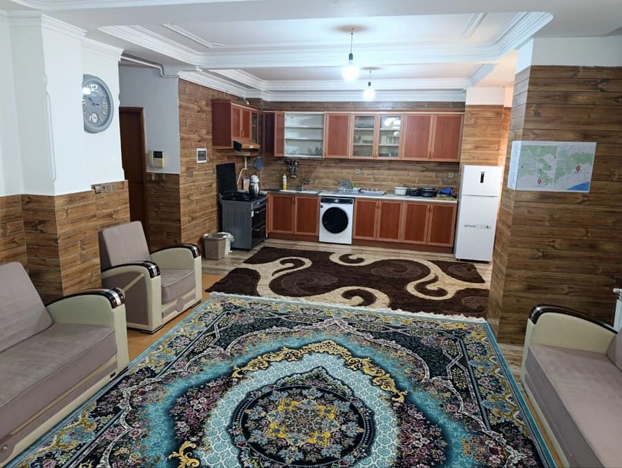 سالن و آشپزخانه