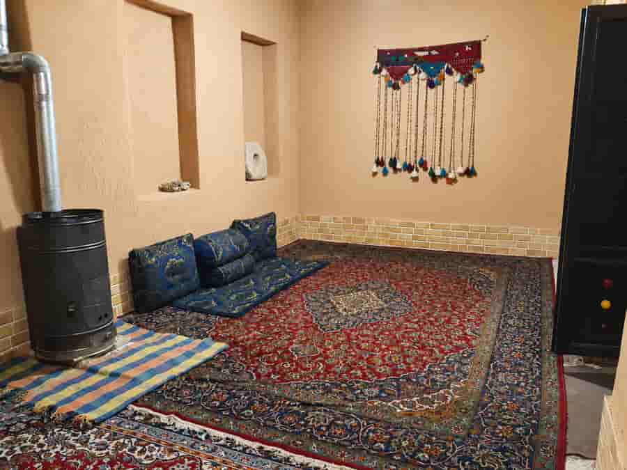 اقامتگاه بومگردی در روستای بهشت مکان کهکران سپیدان - 20متر