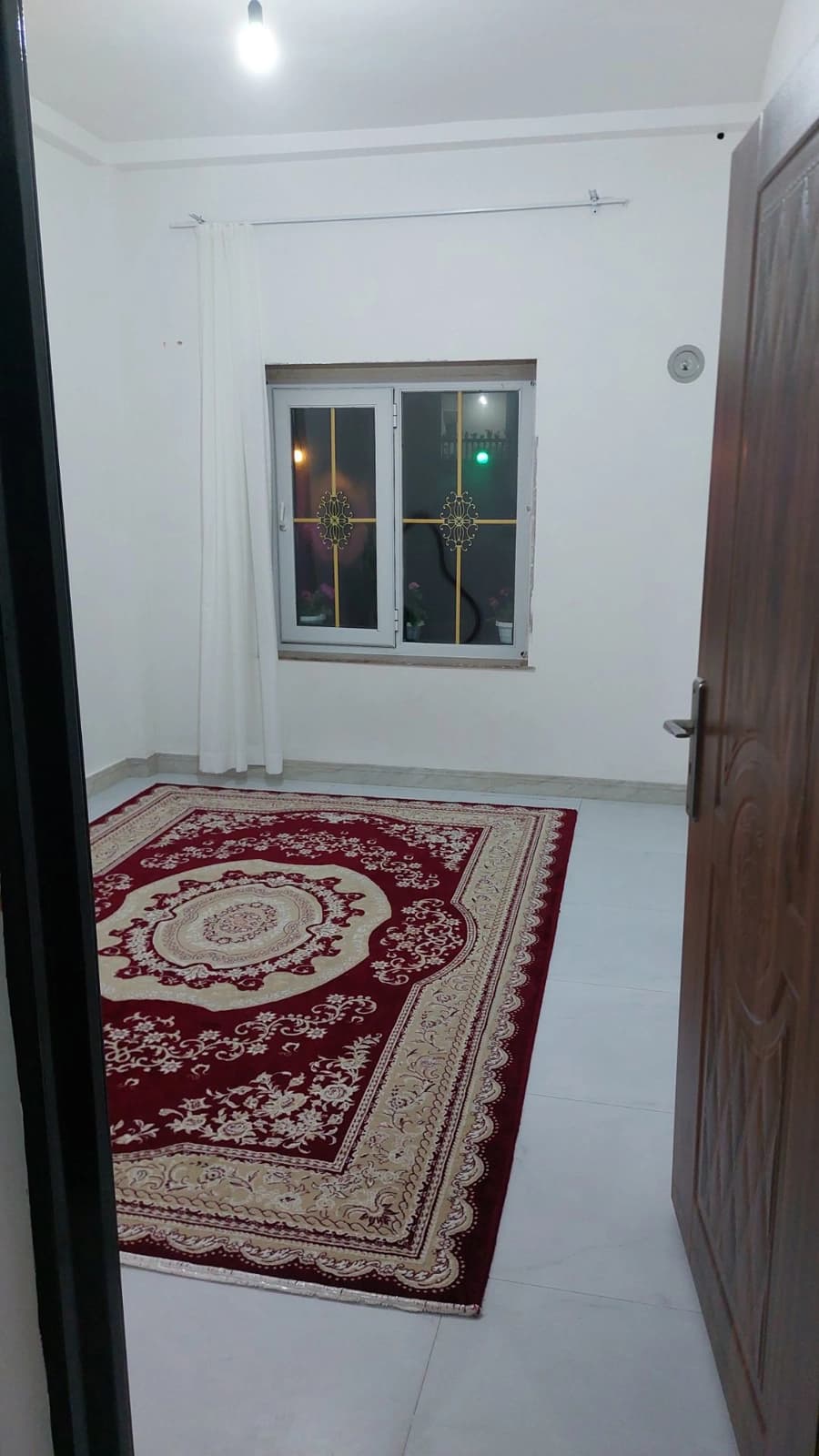 اتاق 2