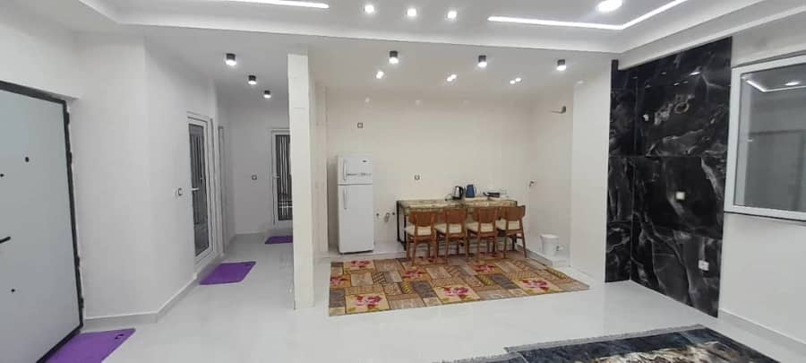 اجاره آپارتمان ساحلی در کنگان - طبقه اول نما آپارتمان