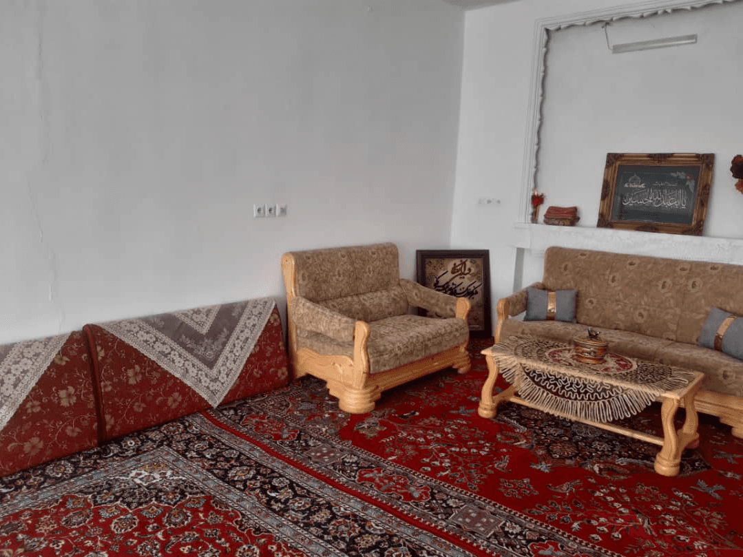 اجاره منزل مبله تک خواب در خرم آباد سالن
