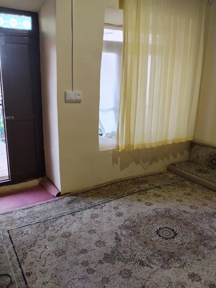 اتاق 2