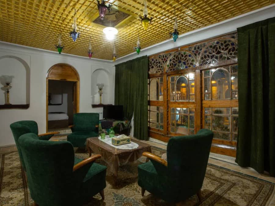 اقامتگاه سنتی در قزوین - شاهنشین نما اقامتگاه