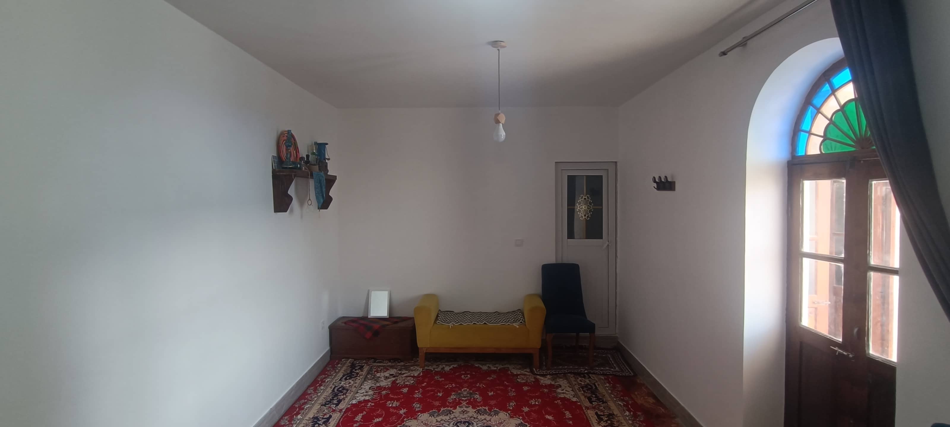 اقامتگاه ساحلی در روستای بربو دلوار - لیان همکف نما و ورودی واحد