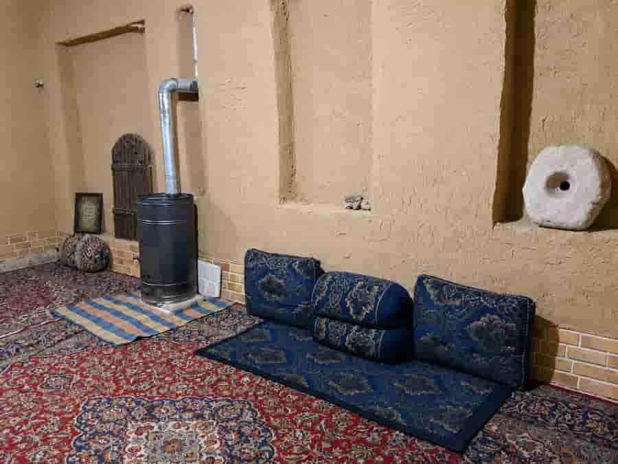 اقامتگاه بومگردی در روستای بهشت مکان کهکران سپیدان - 20متر