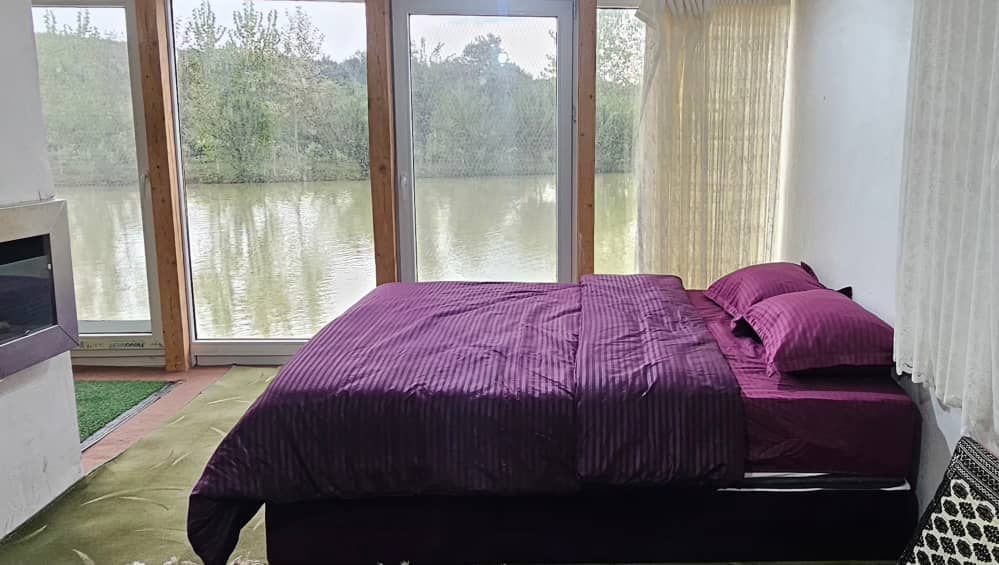 اجاره کلبه جنگلی در روی آب در کچا سراوان