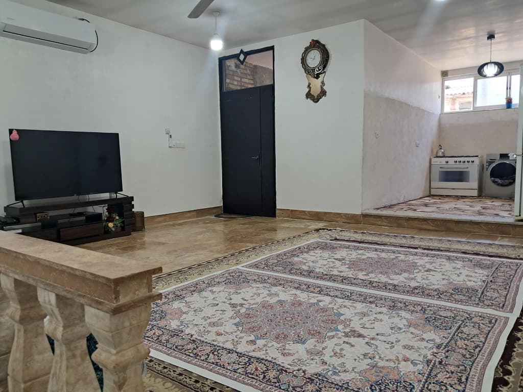 سالن و آشپزخانه