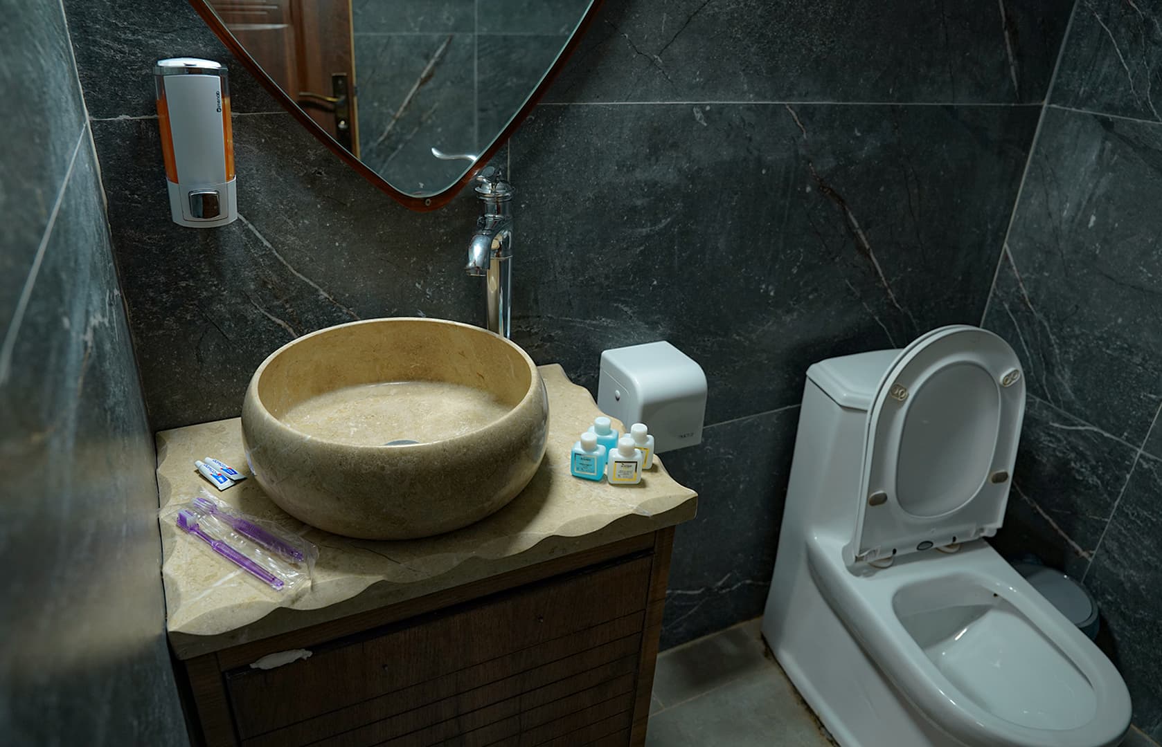 سرویس فرنگی