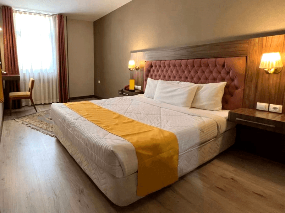 اجاره هتل دو تخت در زند شیراز اتاق دو تخت