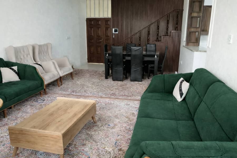 منزل ویلایی دو خواب در بلوار مدرس شیراز سالن