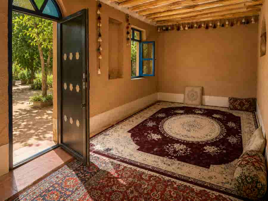 اقامتگاه بومگردی سنتی در بهشت مکان کهکران سپیدان - 18متر