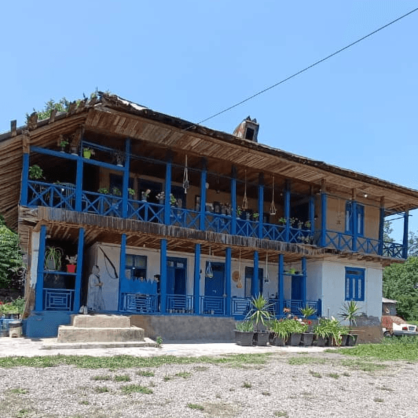 اجاره اقامتگاه سنتی در روستای آهندان لاهیجان - مهمانخانه نما