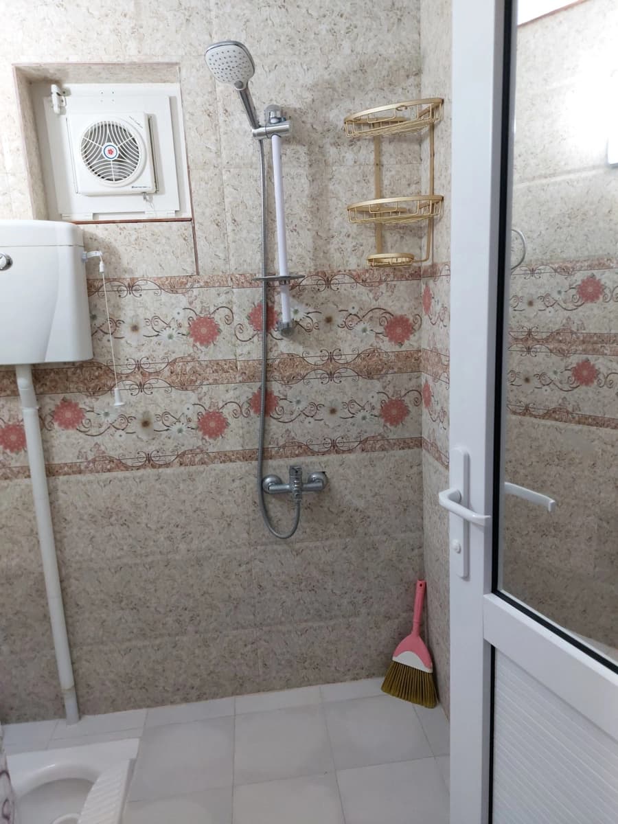 سرویس ایرانی و حمام