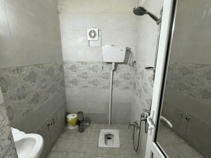 سرویس بهداشتی ایرانی و حمام