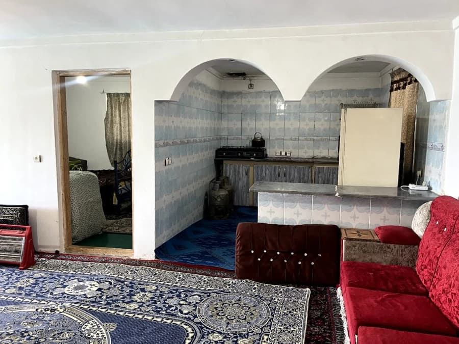 سالن و آشپزخانه