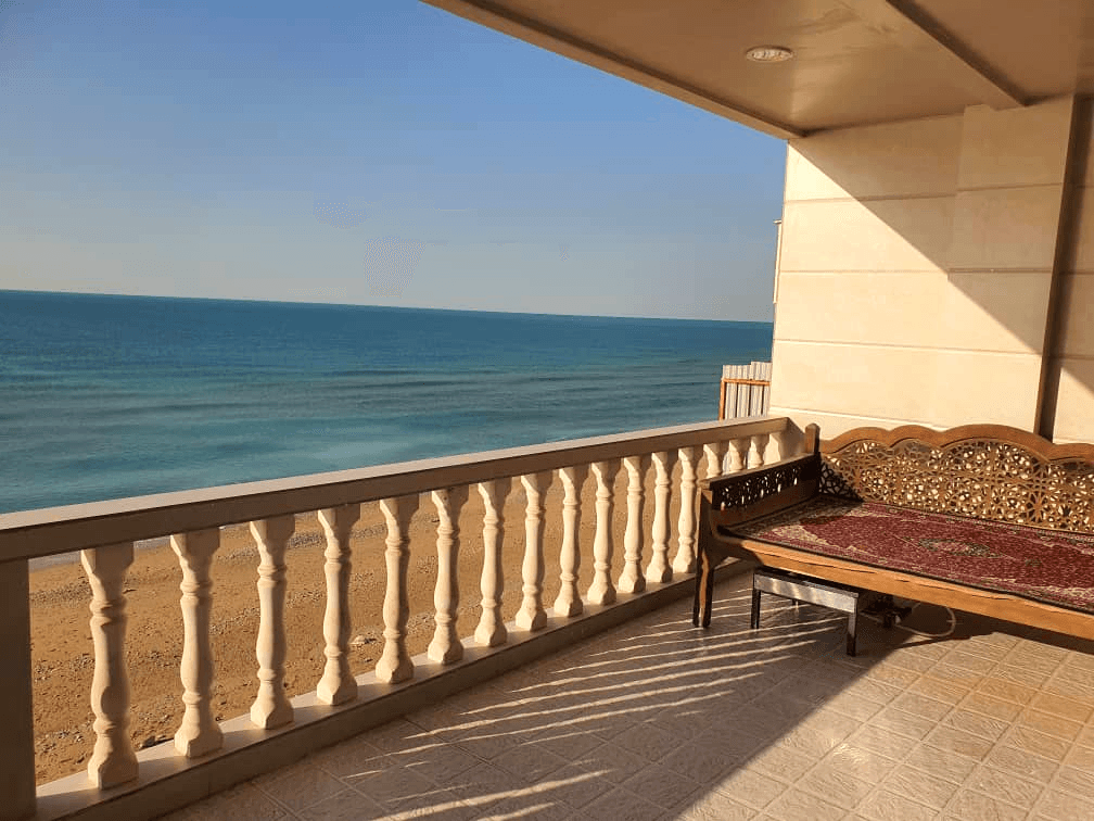 منزل دوخوابه ساحلی درسیراف سالن