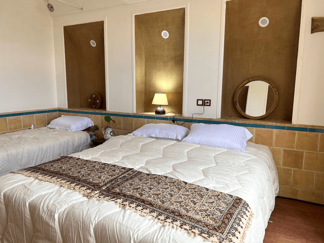 اجاره اتاق سه تخته در عقدا یزد - شهر بانو اتاق سه تخت شهربانو