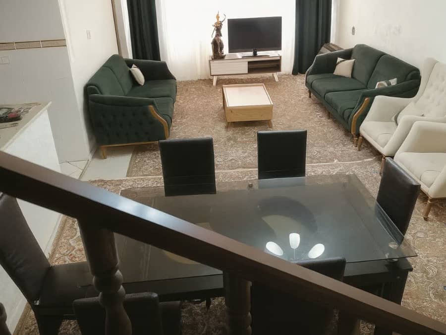 منزل ویلایی دو خواب در بلوار مدرس شیراز سالن